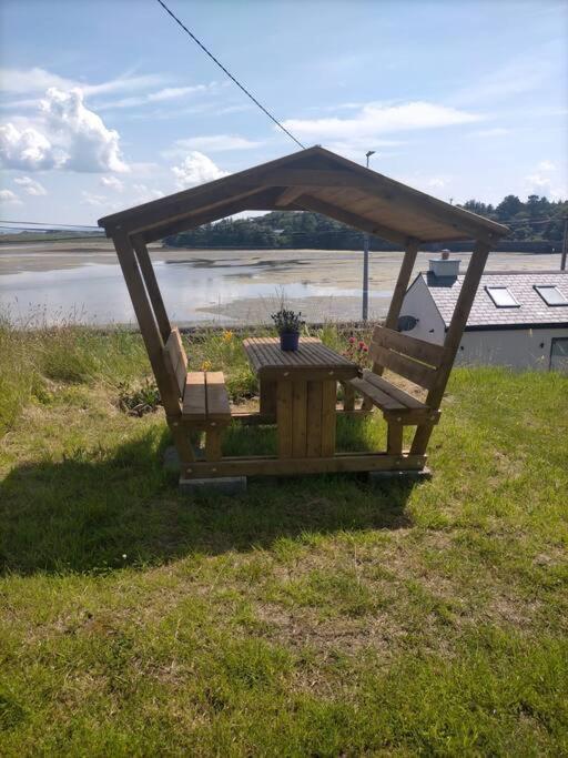 2 Quay Road, Killala. Stunning Sea Front Cottage Экстерьер фото