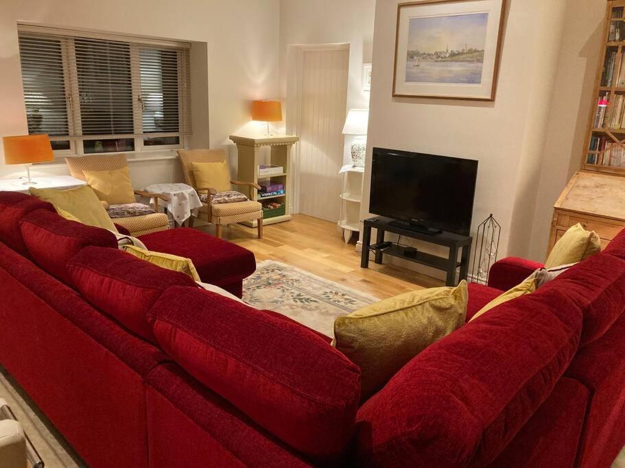 2 Quay Road, Killala. Stunning Sea Front Cottage Экстерьер фото