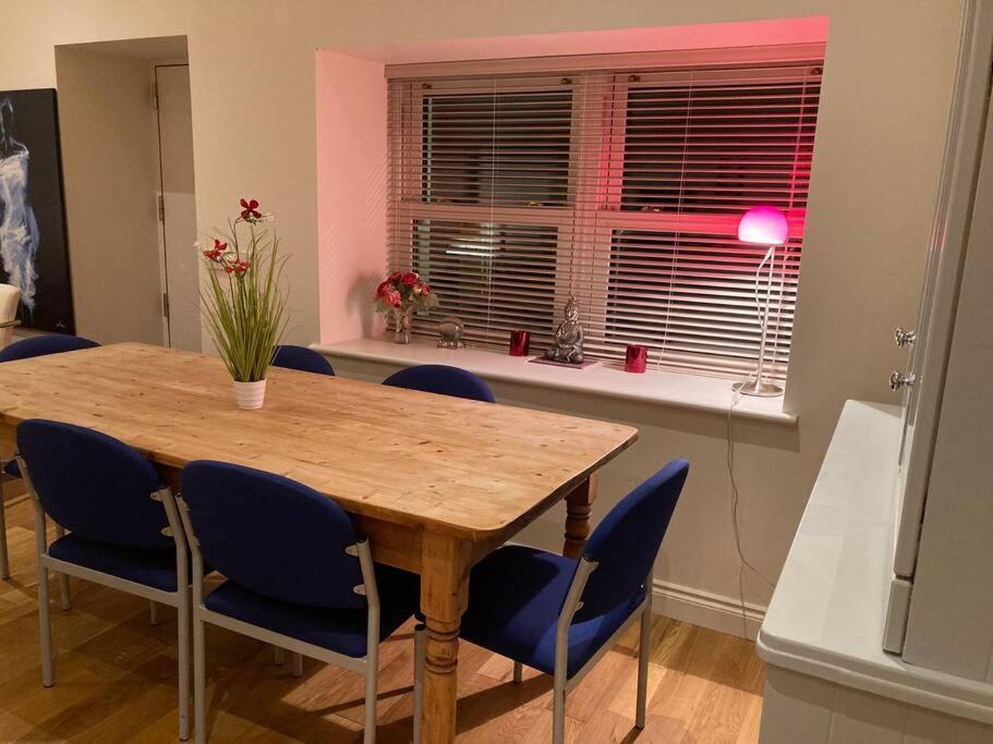 2 Quay Road, Killala. Stunning Sea Front Cottage Экстерьер фото